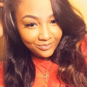 Meet your Posher, Jade